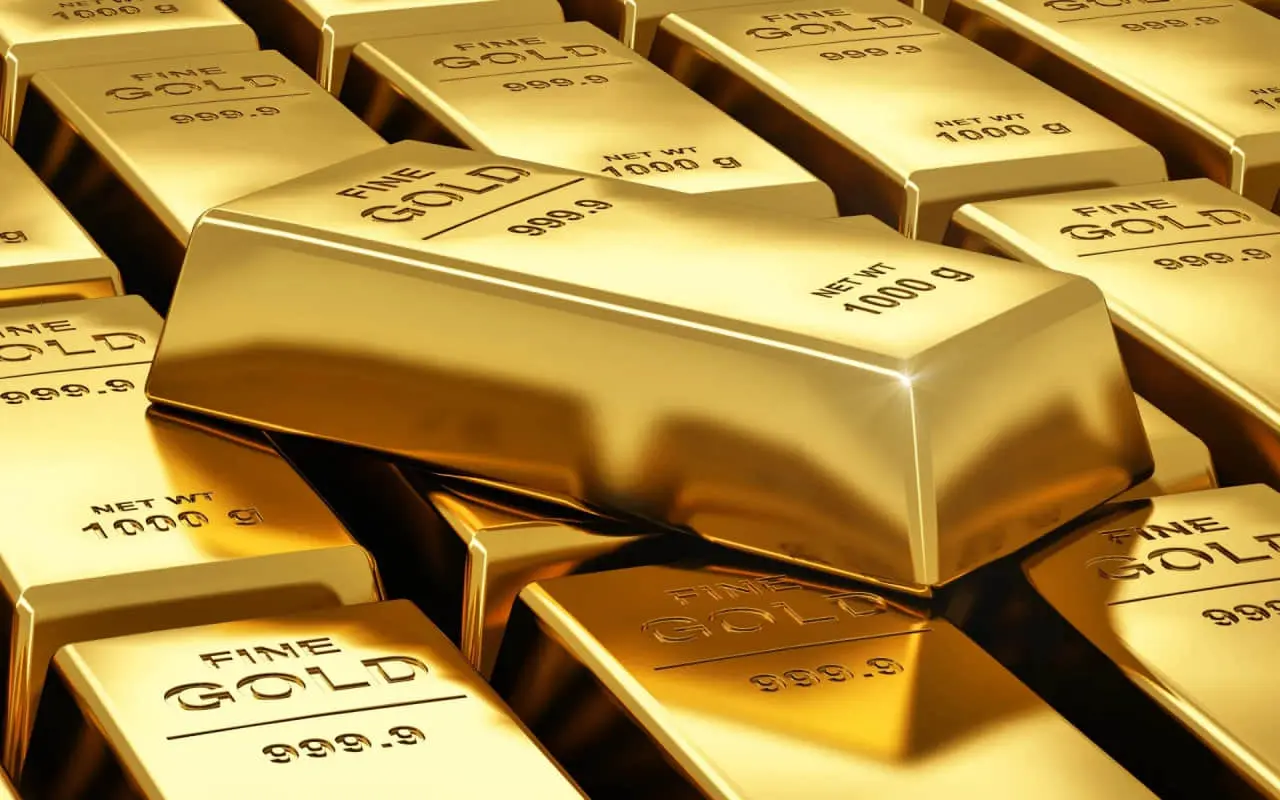 الذهب يرتفع بأكثر من 3% بسبب عمليات الشراء عند الهبوط مع مراقبة المستثمرين للصراع في الشرق الأوسط